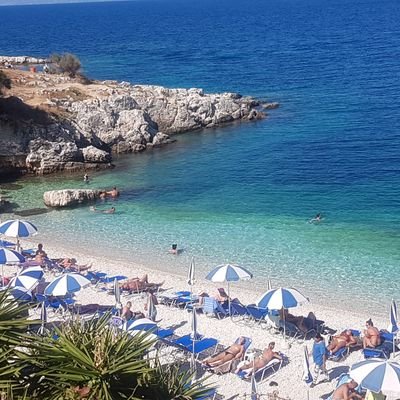 Profile Picture of Treena Johnson (@TreenaJ) on Twitter