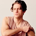 Profile Picture of ᴀᴀʀᴏɴ ᴛᴠᴇɪᴛ sᴛᴀɴ (@aarontveituniverse) on Instagram