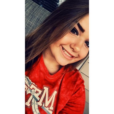 Profile Picture of Courtney Wilhelm (@CourtneyWilhe12) on Twitter