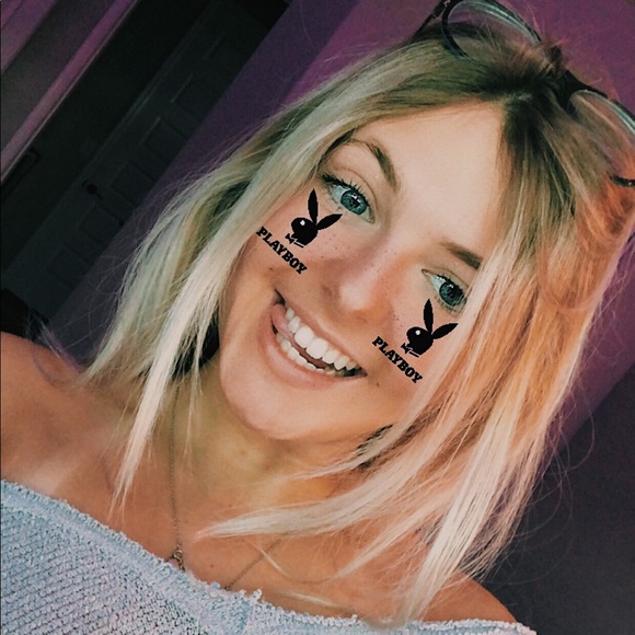 Profile Picture of Lindsey Totin (@lindseytotin5) on Poshmark