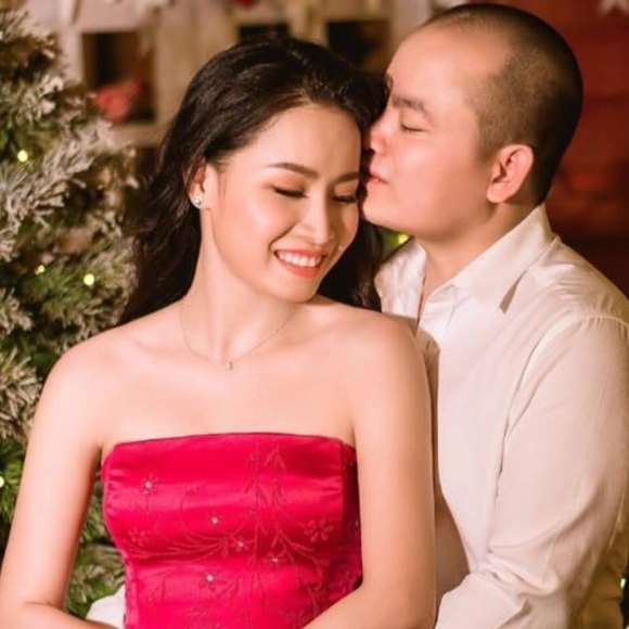 Profile Picture of Cuc Nguyen (@cuc_hong_hong) on Poshmark