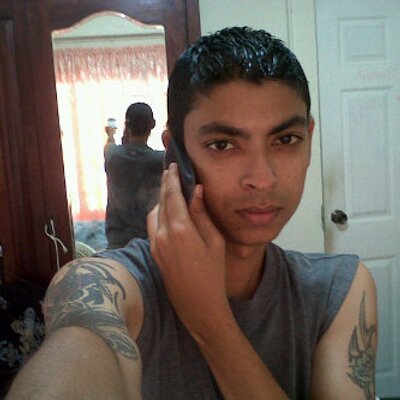 Profile Picture of Andrew Adam Hosein (@Andrew323000) on Twitter