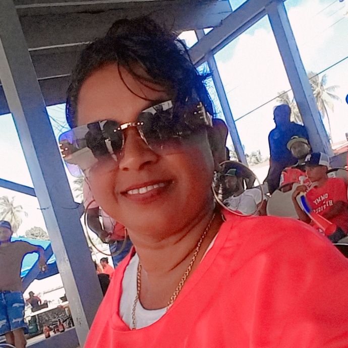 Profile Picture of pretty  women (@carmelitaramnauth) on Tiktok