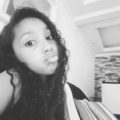 Profile Picture of Manuela Ribeiro Da C (@Manuela85540000) on Twitter