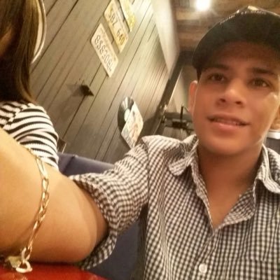 Profile Picture of Alexander Castañon (@PollitoCasta69) on Twitter