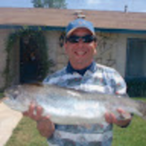 Profile Picture of Michael Okada (@michaelokada) on Poshmark