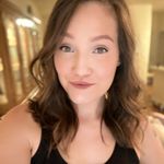 Profile Picture of Jillian Burke (@miszburke) on Instagram