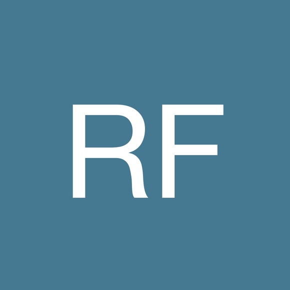 Profile Picture of Racanelli Fosnaugh (@sgtkb5ccb) on Poshmark
