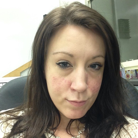 Profile Picture of Terrie Fields (@groomertfa08) on Poshmark