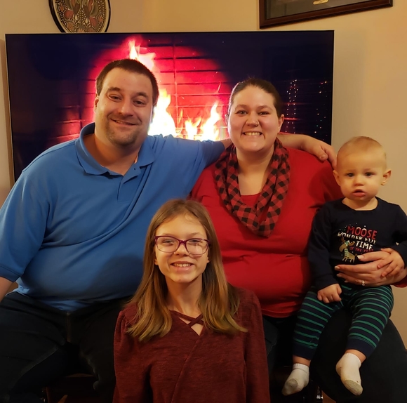 Profile Picture of Mandi Skrzypiec (@sassymandi1988) on Poshmark