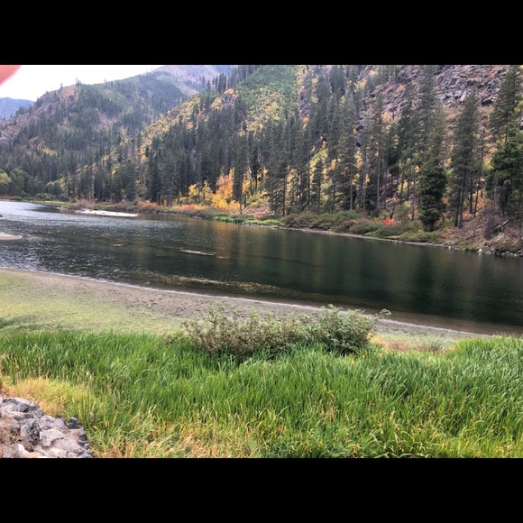 Profile Picture of Arturo Bernal (@alberto272) on Poshmark