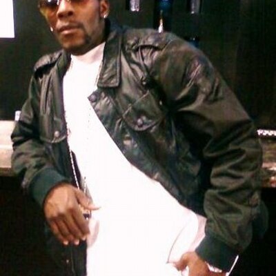 Profile Picture of Carlos Bernardez (@GullyLos) on Twitter