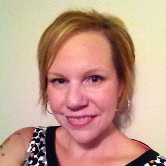 Profile Picture of Mj Schlanger (@reddhedgrl) on Poshmark