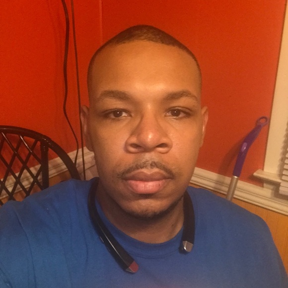 Profile Picture of Jeremy Whitten (@jw8519) on Poshmark