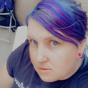 Profile Picture of Amber Runningwolf (@ShadowGraymoon) on Youtube