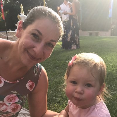 Profile Picture of Melissa Rothmel (@MelissaRothmel) on Twitter