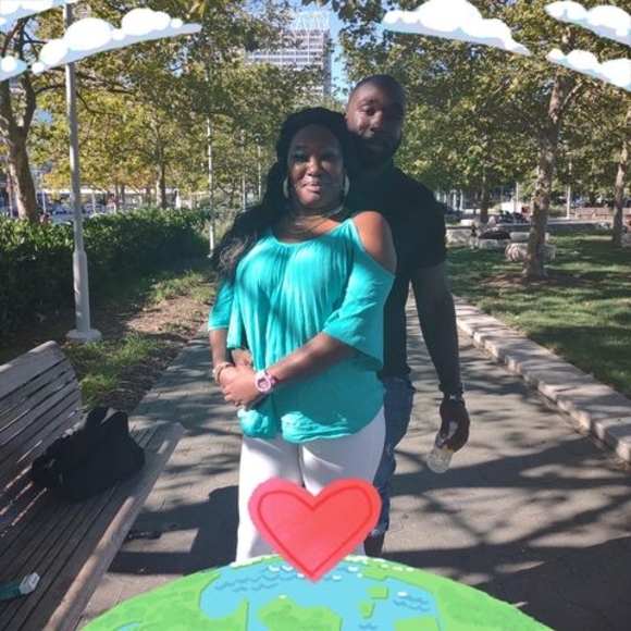 Profile Picture of Tanya Scott (@tooshaydatchic) on Poshmark