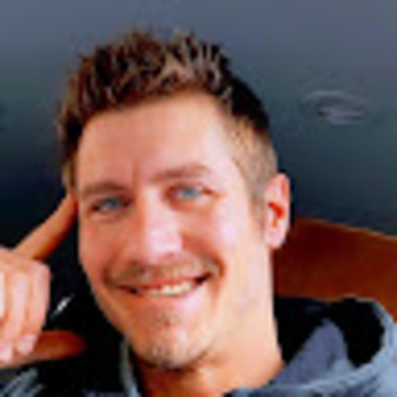Profile Picture of Andrew Pardy (@apardy248) on Poshmark