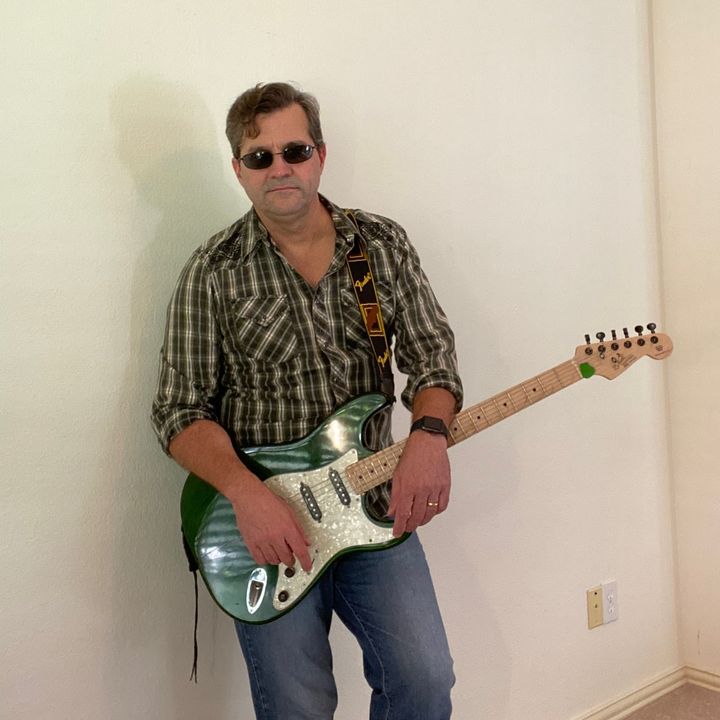 Profile Picture of robertjustiniano74 (@robertjustiniano74) on Tiktok