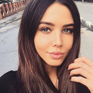 Profile Picture of ევა ბარბაქაძე (@&) on Facebook