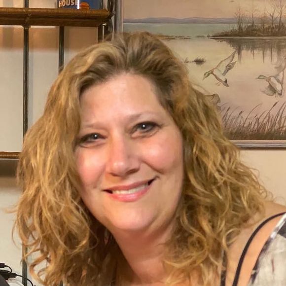 Profile Picture of Donna Dorsey (@donnadorsey) on Poshmark