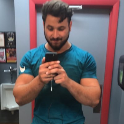 Profile Picture of Josh Valdes (@jqsue) on Twitter