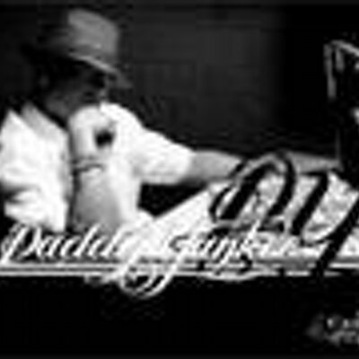 Profile Picture of MAURICIO RUBIO (@MAURICIORUBIO6) on Twitter