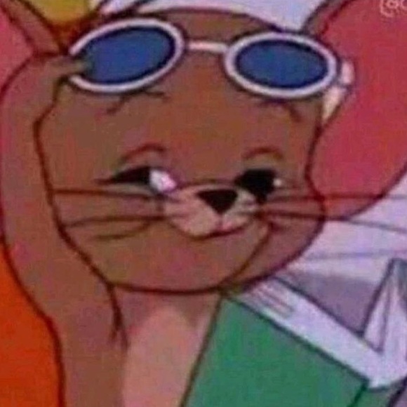 Profile Picture of Mitchell Oliver (@storebyoliver) on Poshmark