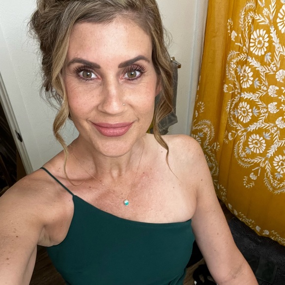 Profile Picture of Jennifer Gorsline (@jgorsline44) on Poshmark