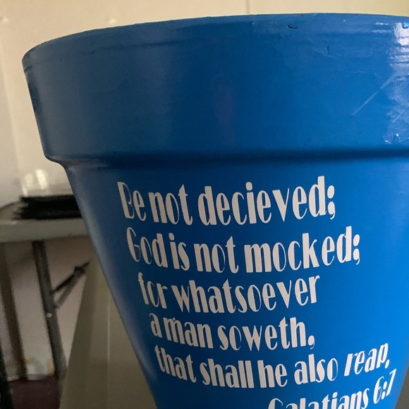 Profile Picture of Sheena Frieson (@audaci_t) on Poshmark