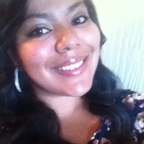 Profile Picture of Josefina Alvarez (@josy23) on Poshmark