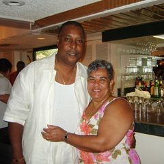 Profile Picture of roberteady247 (@roberteady247) on Tiktok