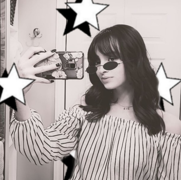 Profile Picture of Mckenna Zdebiak (@mckennazdebiak) on Poshmark