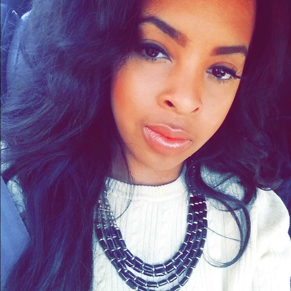 Profile Picture of Janae Roberts (@jrober35) on Poshmark