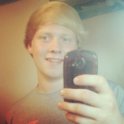 Profile Picture of Jarrett Gibson (@JarrettDee101) on Twitter