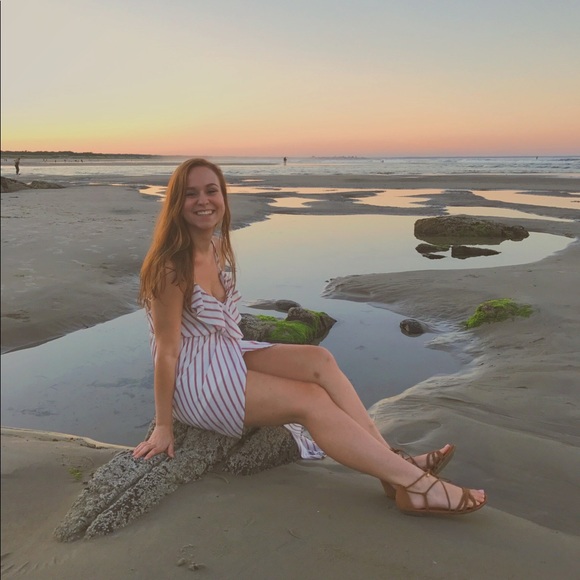 Profile Picture of Emily Sterczala (@esterczala) on Poshmark