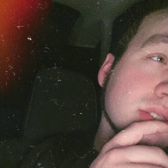 Profile Picture of Joseph Wensler (@joea_wensler) on Poshmark