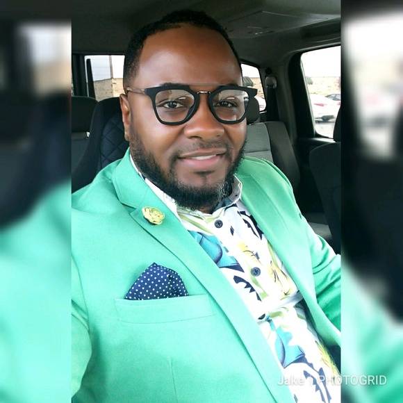 Profile Picture of Bryant Jacobs (@im3xdaman) on Poshmark