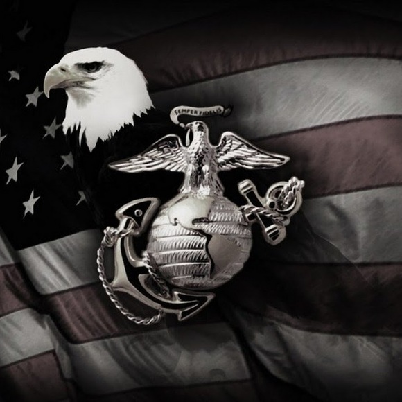 Profile Picture of Joe Weston (@joeweston7) on Poshmark