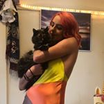 Profile Picture of Lisa Calvert 🌻 (@lismcal) on Instagram