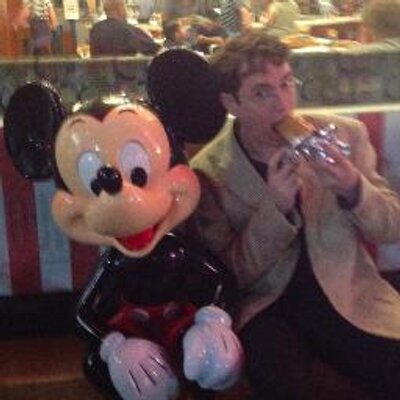 Stephen Ebrey - Twitter Profile Picture of Stephen Ebrey (@EbreySays) on Twitter