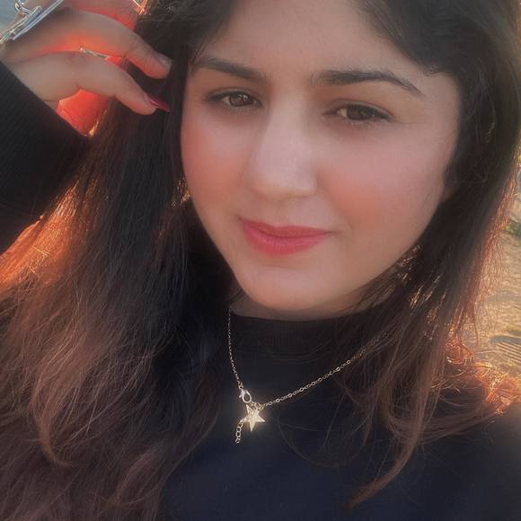 Varsha Chauhan - Poshmark Profile Picture of Varsha Chauhan (@varshachauhan91) on Poshmark