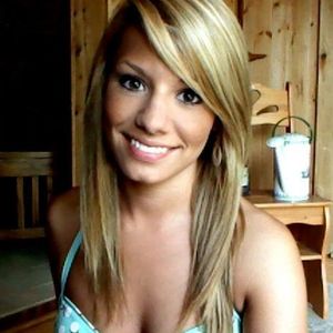 Profile Picture of Alli Brewer (@allibrewer) on Myspace