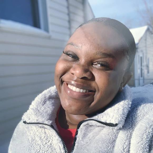 Profile Picture of Keshaunna Klien (@keshaunna) on Poshmark