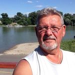 Profile Picture of Roy Hodge (@rosejoy7654) on Instagram