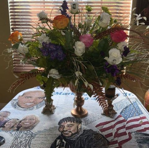 Profile Picture of Mark Brooks (@mbrooks555) on Poshmark