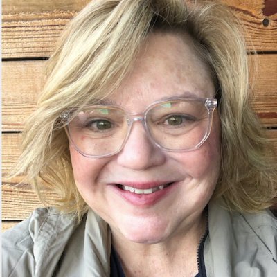 Profile Picture of Lori Newby (@NewbyLori) on Twitter