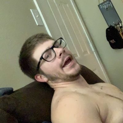 Profile Picture of Zach Wilkes (@13th_Paradox) on Twitter