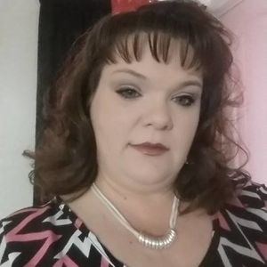 Profile Picture of Linda Crawford (@minnie_mouse1974) on Myspace