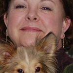 Profile Picture of Cathy Polkabla Saylor (@themomsaylor) on Instagram